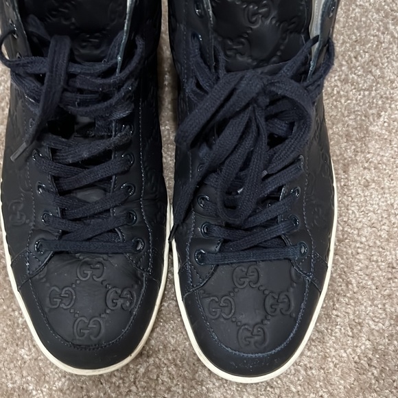 Gucci - Picture 4 of 4